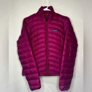 Patagonia Womens Quilted Pink Puffer Jacket size Medium